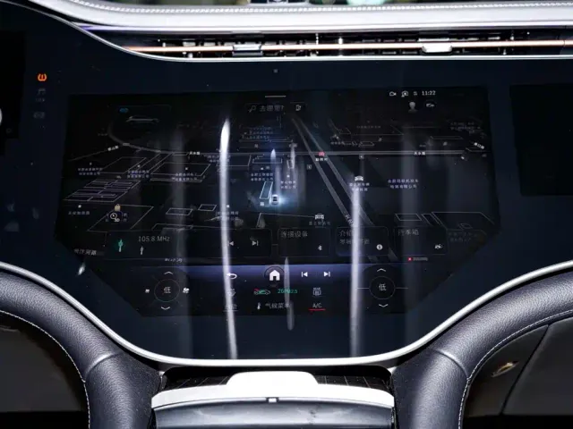Mercedes-Benz EQS SUV — Фото автомобиля 26
