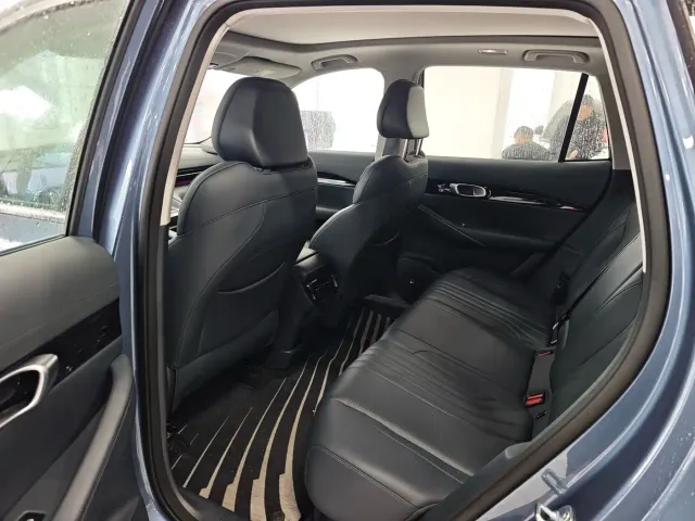 Geely Galaxy E5 — Фото автомобиля 5