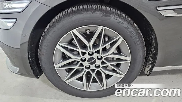 Genesis G80 RG3 — Фото автомобиля 5