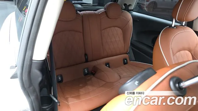 MINI Cooper — Фото автомобиля 11