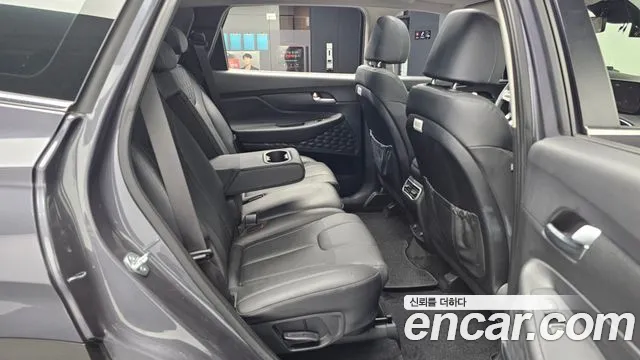 Hyundai Santafe Новый Santa Fe Бензин 2.5T 2WD — Фото автомобиля 12