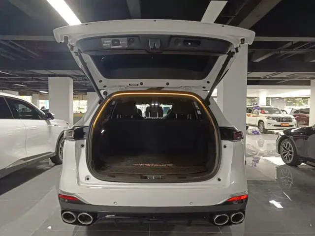 Changan CS75 Plus — Фото автомобиля 18