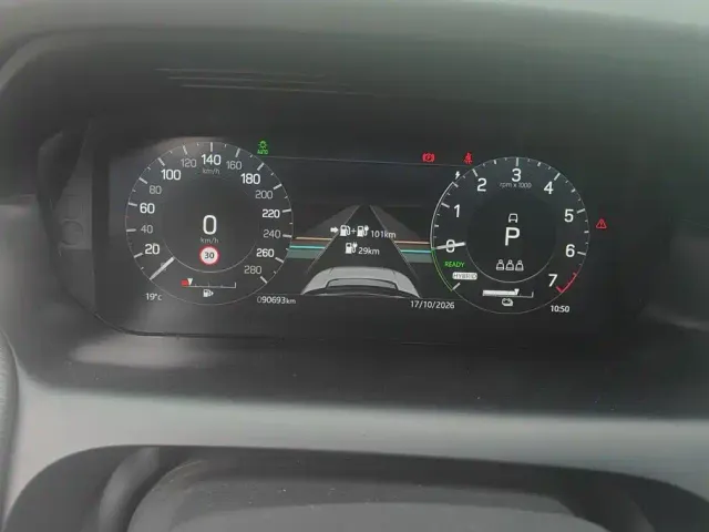 Land Rover Discovery Sport — Фото автомобиля 14