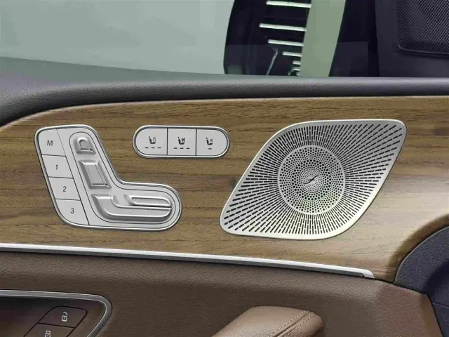 Mercedes-Benz GLE-Class — Фото автомобиля 15