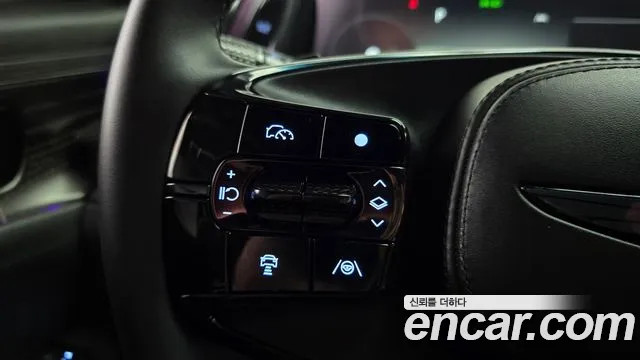 Genesis G90 Бензин 3.5 турбо AWD — Фото автомобиля 11