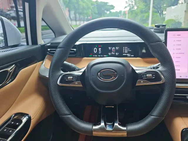 GAC Trumpchi E8 — Фото автомобиля 20