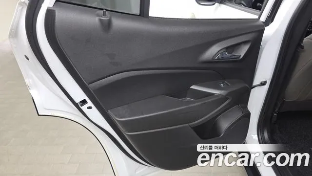 ChevroletGMDaewoo Trax Trax Кроссовер — Фото автомобиля 25