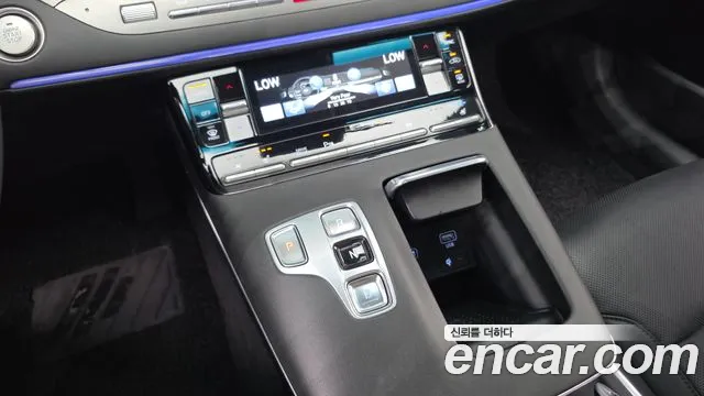 Hyundai Grandeur Новый Grandeur IG 3.0 LPi (Для проката) — Фото автомобиля 7