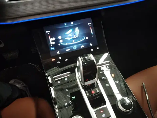 Chery Tiggo 8 — Фото автомобиля 9