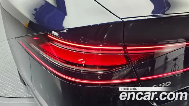 Genesis G90 Бензин 3.5 турбо AWD — Фото автомобиля 20