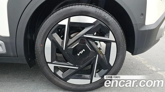 Kia Seltos 2nd Gen — Фото автомобиля 6