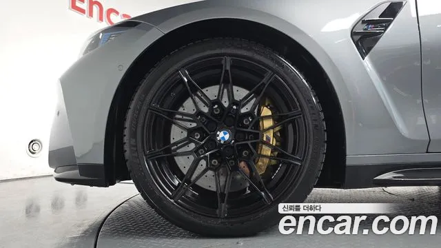 BMW M3 — Фото автомобиля 4
