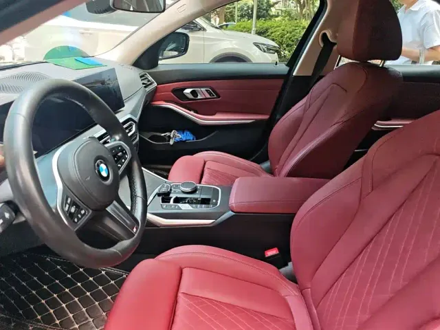 BMW 3 Series — Фото автомобиля 11