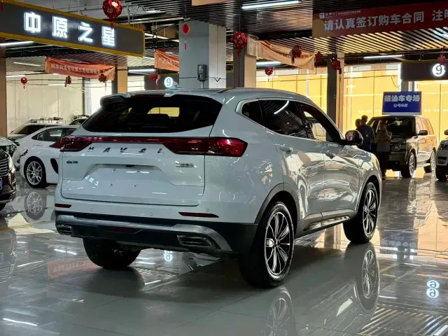 Haval H6 — Фото автомобиля 11