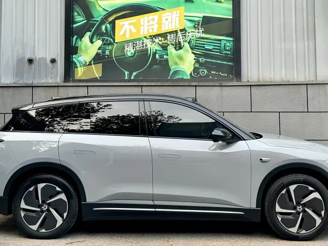 Nio ES6 — Фото автомобиля 2