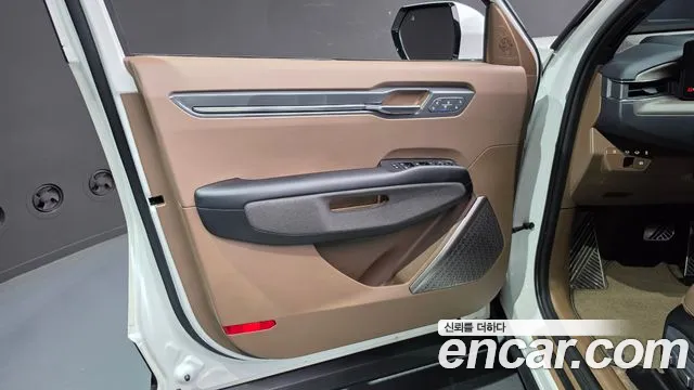 Kia EV9 — Фото автомобиля 24