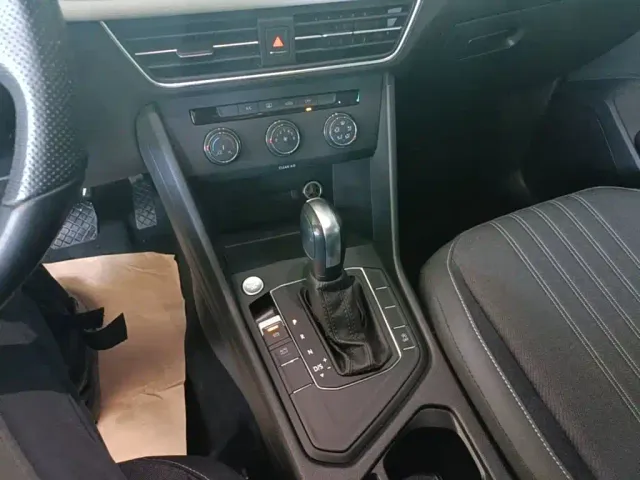 Volkswagen Tiguan L — Фото автомобиля 13
