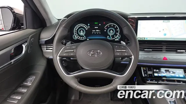 Hyundai Grandeur Новый Grandeur IG — Фото автомобиля 12