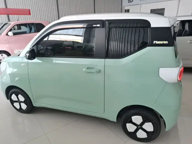 Wuling Hongguang Mini EV — Фото автомобиля 4