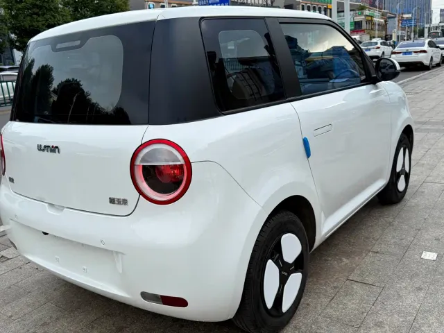 Changan Lumin — Фото автомобиля 4