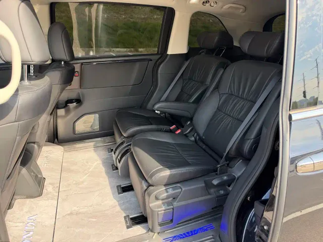 Honda Odyssey — Фото автомобиля 9