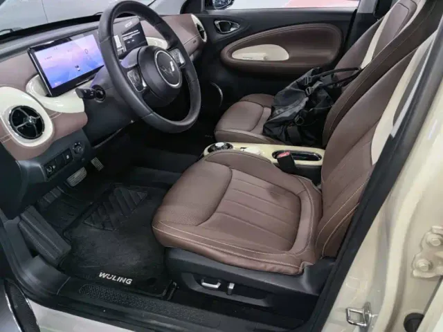 Wuling Bingo — Фото автомобиля 14