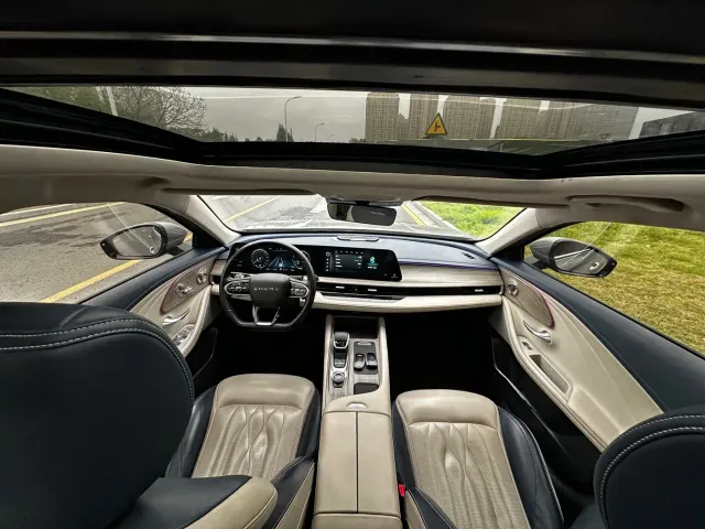 Chery Arrizo 8 — Фото автомобиля 6