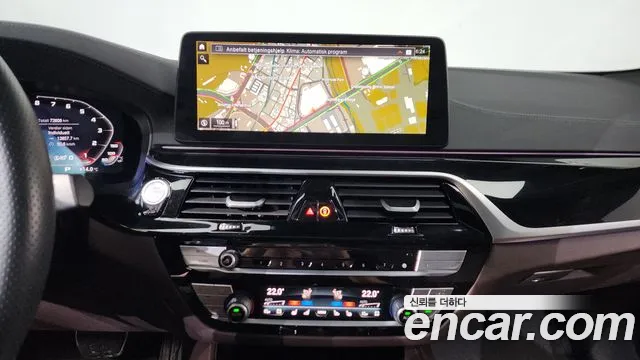 BMW 5 Series G30 — Фото автомобиля 19