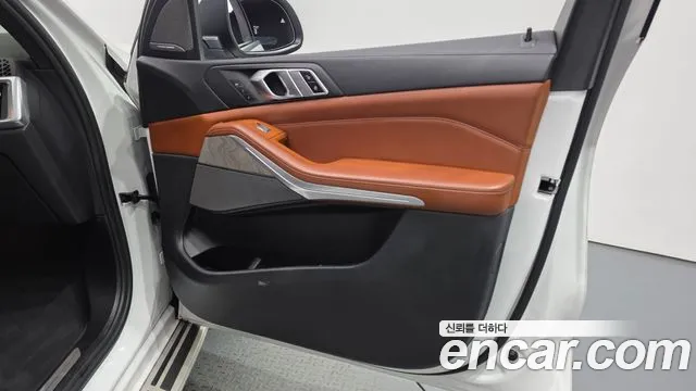 BMW X7 G07 — Фото автомобиля 13