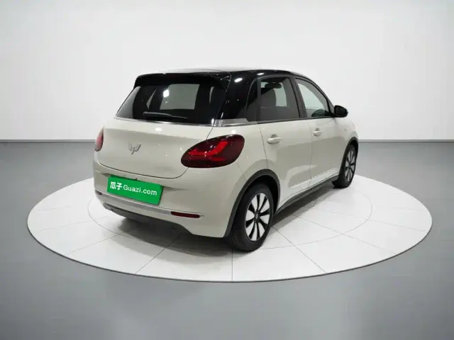 Wuling Bingo — Фото автомобиля 4