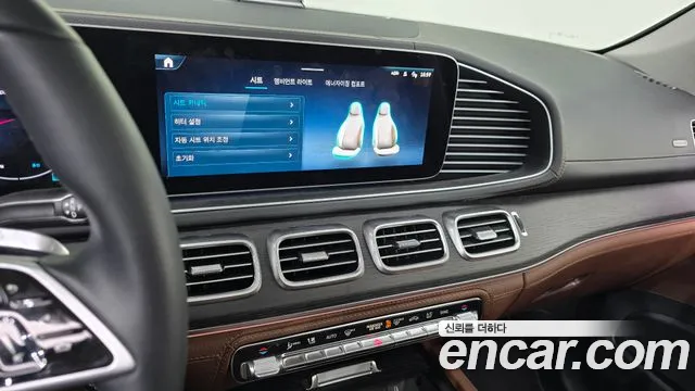 Mercedes-Benz GLE-Class — Фото автомобиля 12