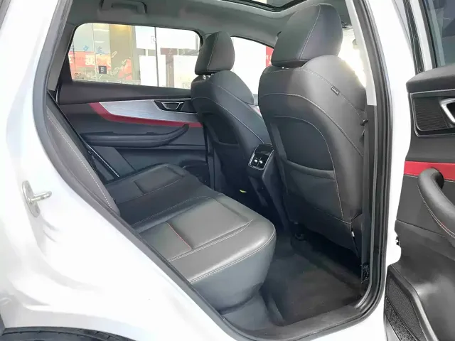 Chery Tiggo 7 — Фото автомобиля 16
