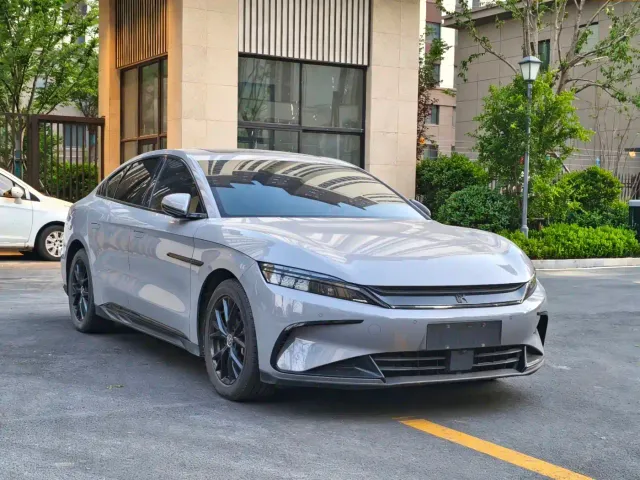 BYD Han — Фото автомобиля 3