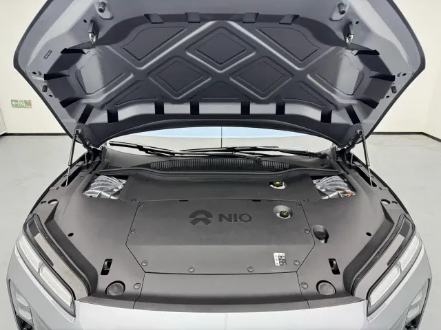 Nio ET5 Touring — Фото автомобиля 9