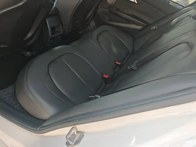 BMW 1 Series — Фото автомобиля 16