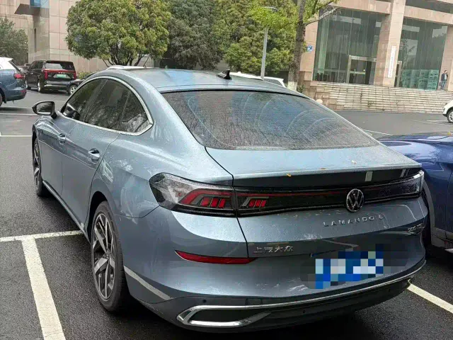 Volkswagen Lamando — Фото автомобиля 6