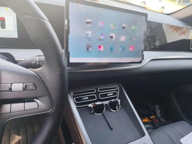 BYD Song Pro — Фото автомобиля 14