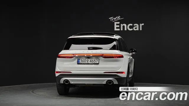 Lincoln Corsair Corsair 2.0 Reserve AWD — Фото автомобиля 4