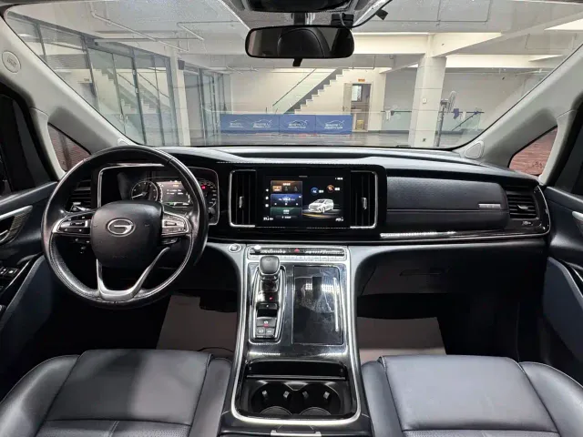 GAC Trumpchi M8 — Фото автомобиля 9