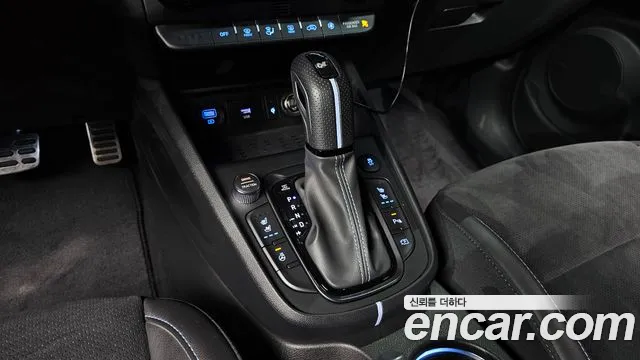 Hyundai Kona Новый Kona Бензин 2.0 2WD — Фото автомобиля 7