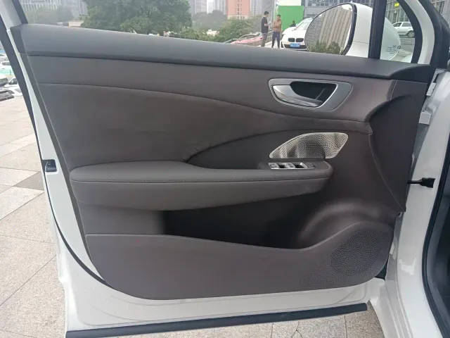 Shangjie SUV — Фото автомобиля 14