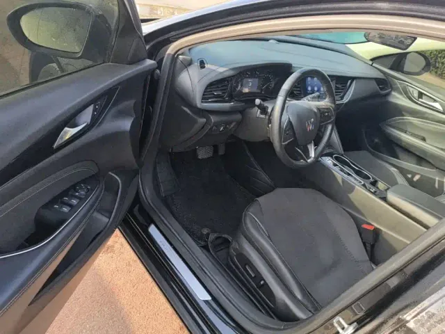 Buick Regal — Фото автомобиля 15