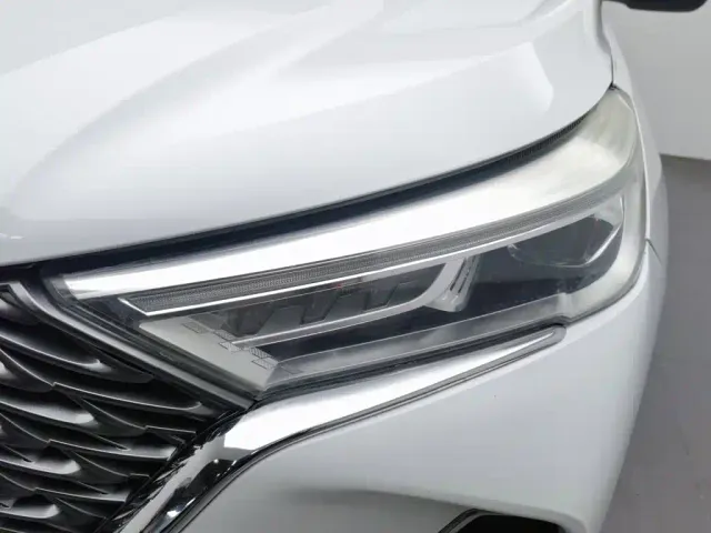 Haval M6 — Фото автомобиля 7