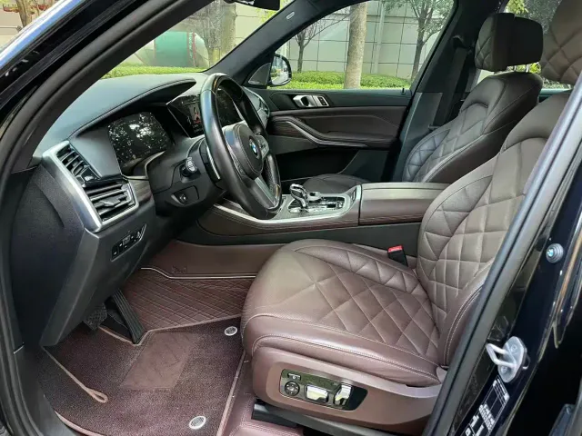 BMW X5 — Фото автомобиля 8