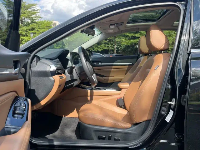 Nissan Teana — Фото автомобиля 7