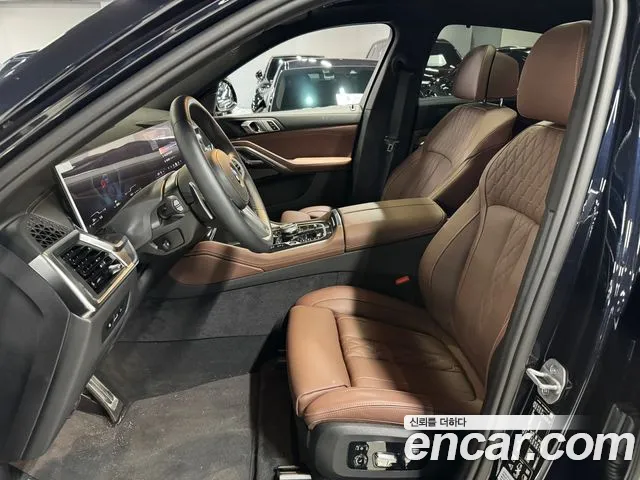 BMW X6 — Фото автомобиля 10