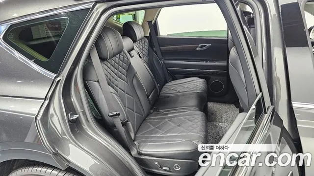 Genesis GV80 — Фото автомобиля 17