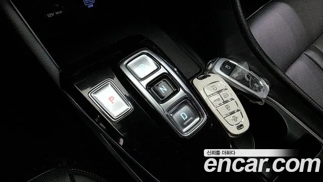 Hyundai Sonata — Фото автомобиля 9