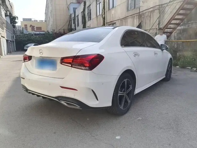 Mercedes-Benz A-Class — Фото автомобиля 6
