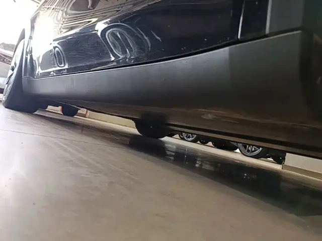 Tesla Model Y — Фото автомобиля 20
